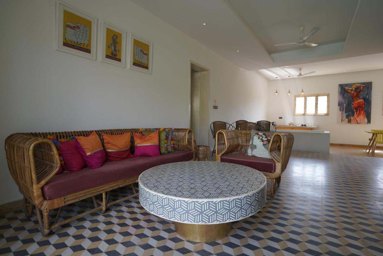 Parijat Private Pool Villa 1, 2 And 3 Bhk Udaipur Ngoại thất bức ảnh