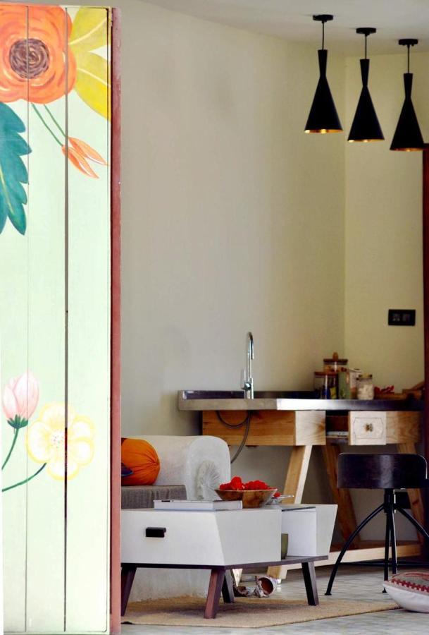 Parijat Private Pool Villa 1, 2 And 3 Bhk Udaipur Ngoại thất bức ảnh