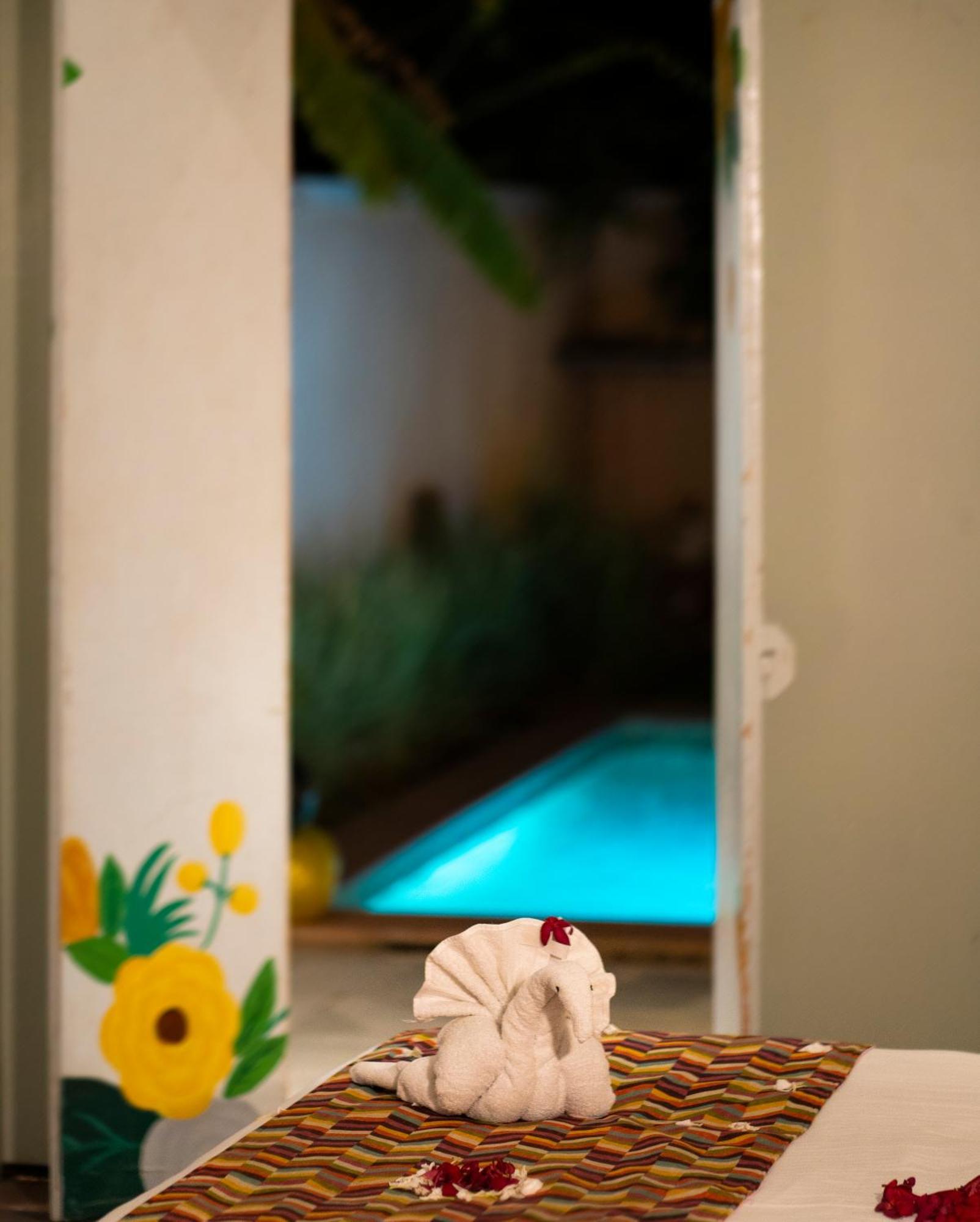 Parijat Private Pool Villa 1, 2 And 3 Bhk Udaipur Ngoại thất bức ảnh
